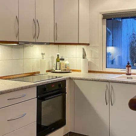 Lovely In With Sauna 펜션 *