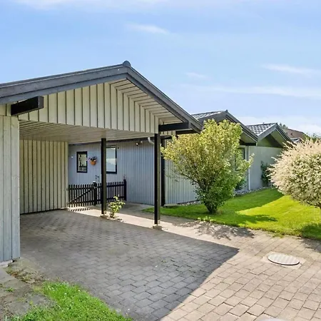 Awesome Home In Gilleleje With Sauna Holiday home Gilleleje